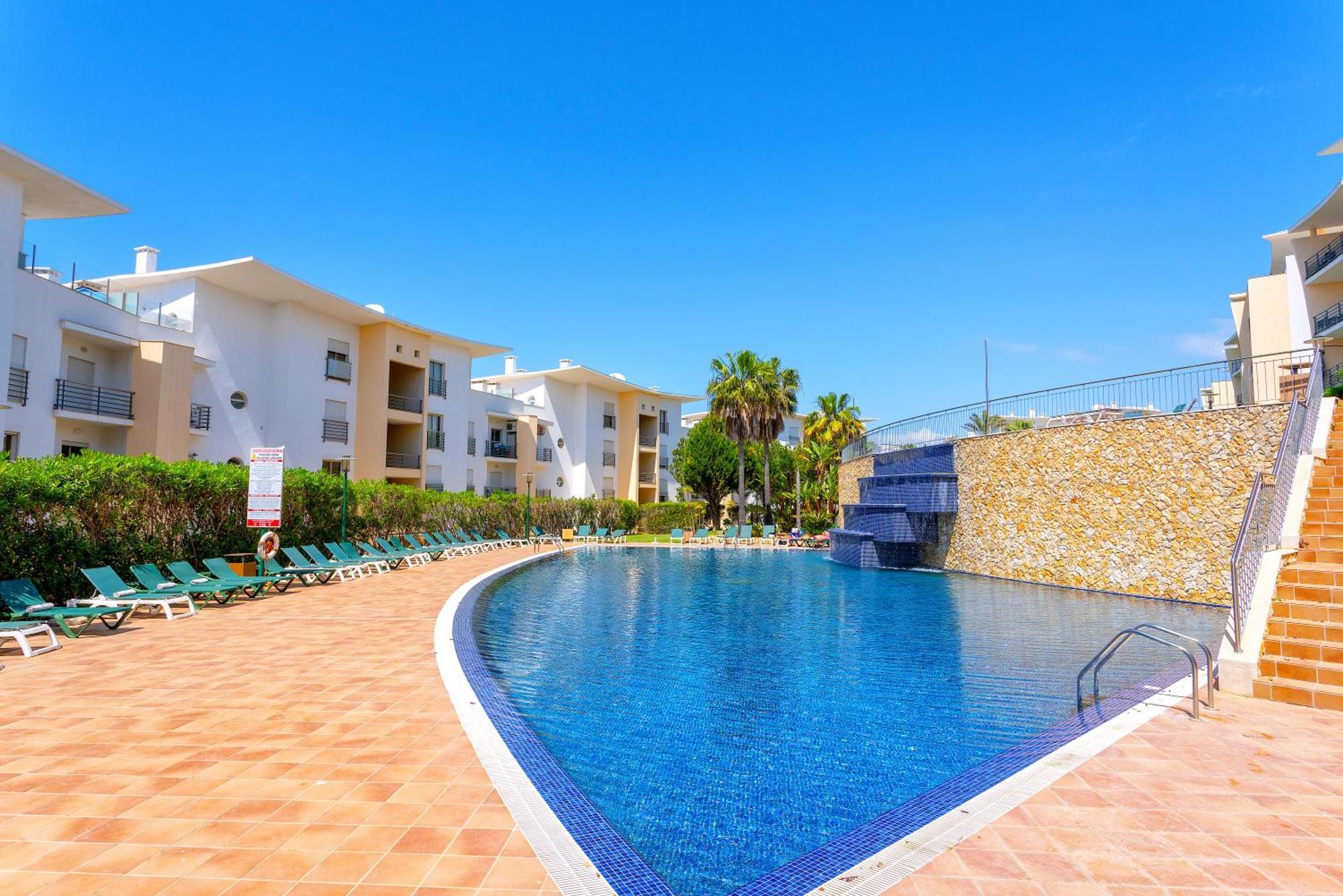 Bnb Homes Ocean View Apartment With Relax Terrace, 2 Swimming Pools & Tennis Court البوفيرا المظهر الخارجي الصورة